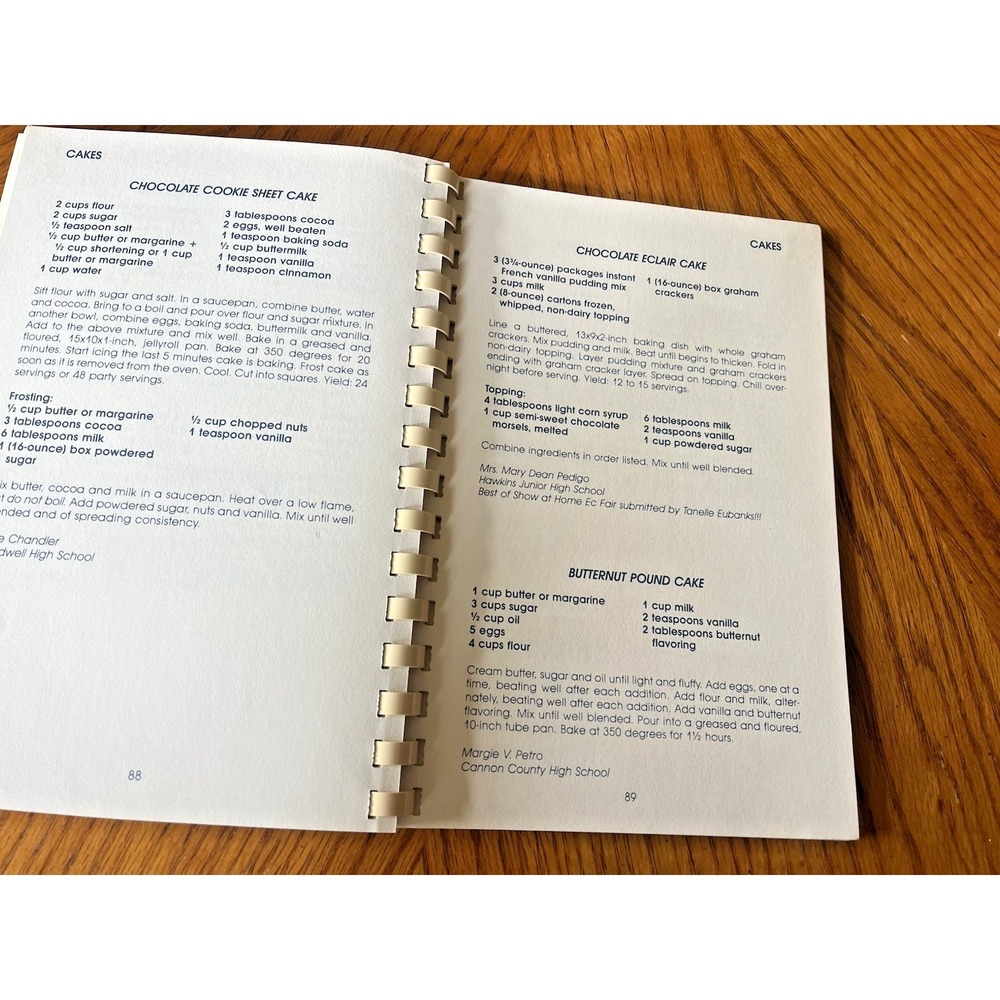 A Taste of Tennessee Cookbook Collection Recipes Spiral Bound 1980s Catfish - Picture 9 of 11